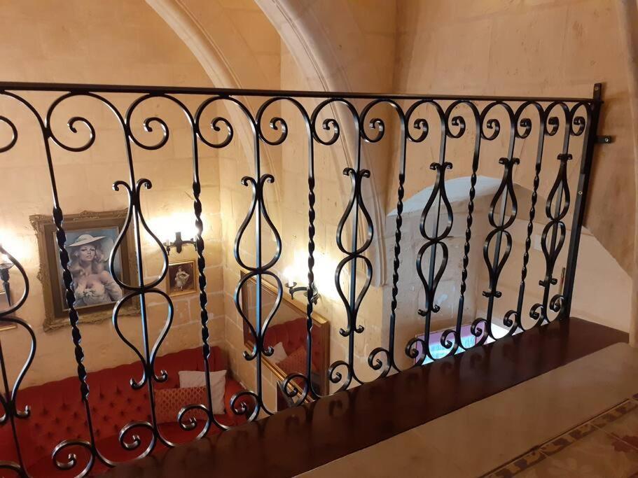Cozy Corner House In Valletta - Authentic! Exterior photo