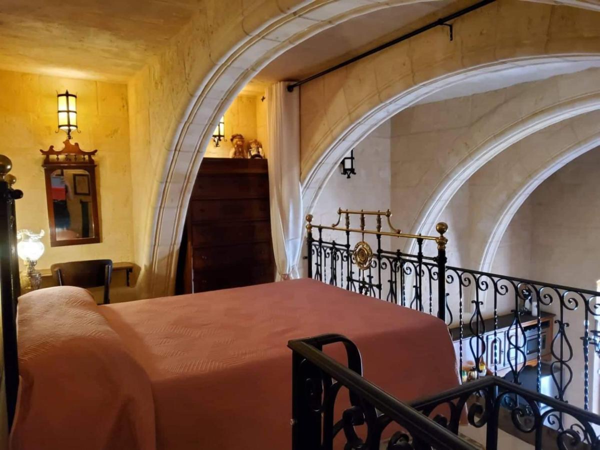 Cozy Corner House In Valletta - Authentic! Exterior photo